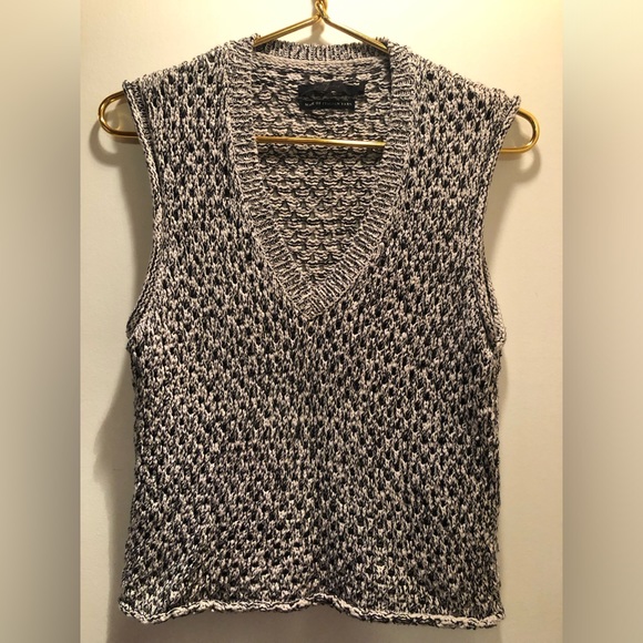 7 For All Mankind Tops - 7 For All Mankind Sweater Vest/ Tank Top- SMALL- Black & Gray Woven Italian Yarn
